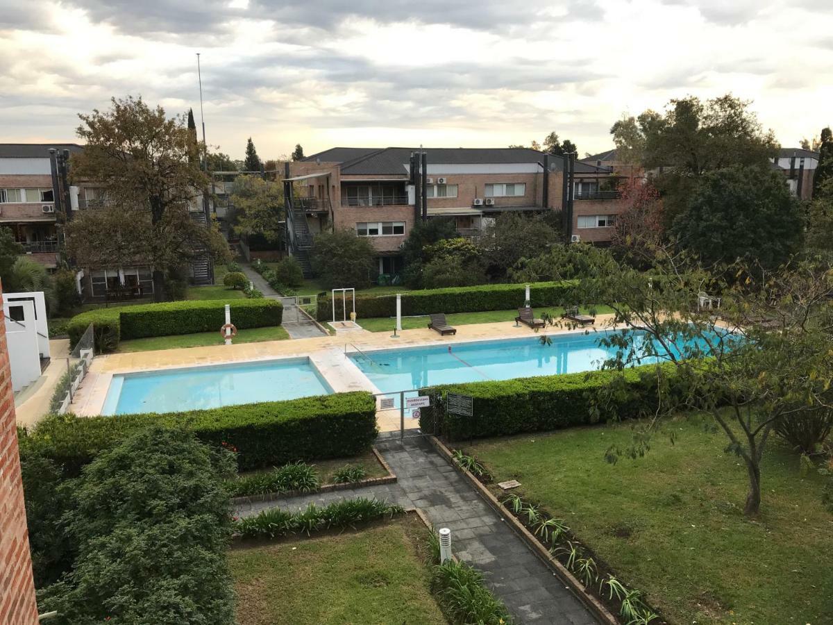 Apartamento En Country Pilar Piscina Parrilla Propia Hasta 4 Personas ภายนอก รูปภาพ
